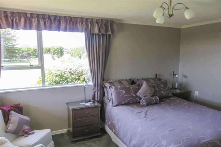 Photo of property in 35 Bay View Road, Woodend, Invercargill, 9877