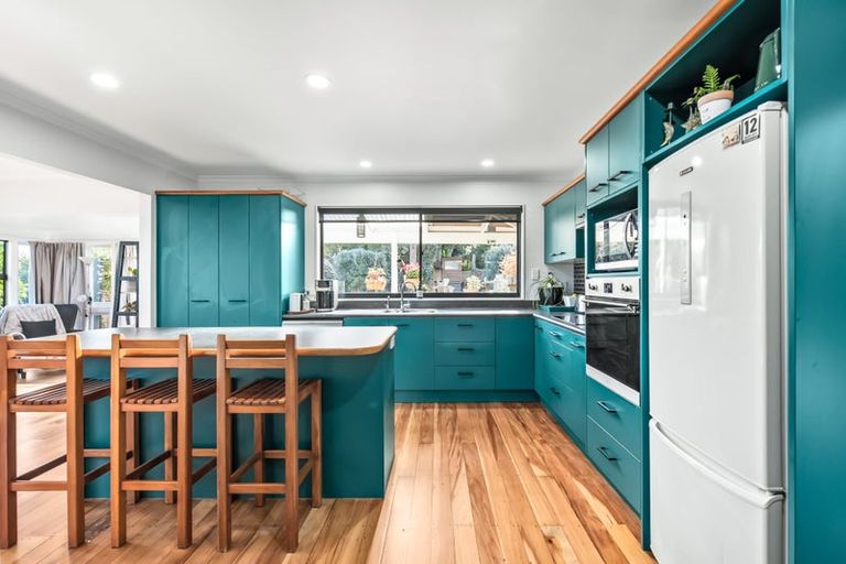 Photo of property in 19 Fincham Road, Raumati Beach, Paraparaumu, 5032