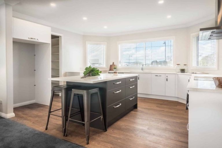 Photo of property in 11 Terry Came Drive, Cambridge, 3434