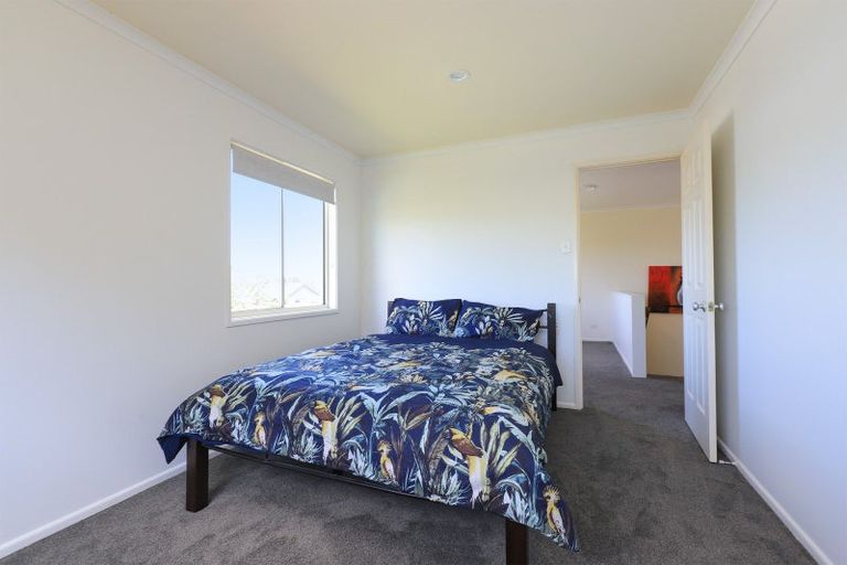 Photo of property in 28 Arataki Road, Havelock North, 4130