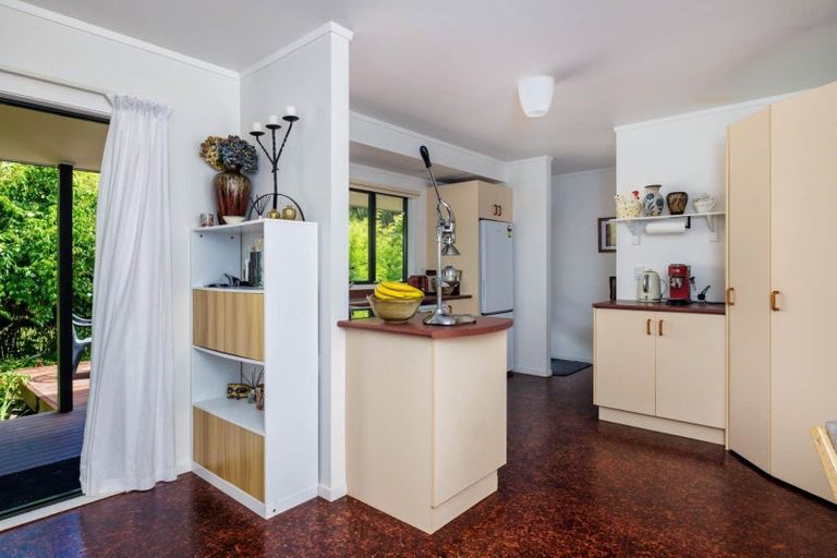 Photo of property in 118 Wiroa Road, Kerikeri, 0293