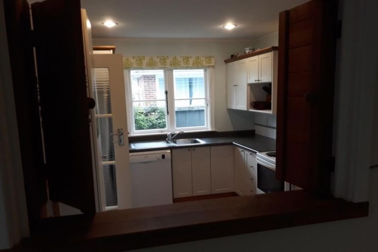 Photo of property in 14 Manor Place, Bryndwr, Christchurch, 8053