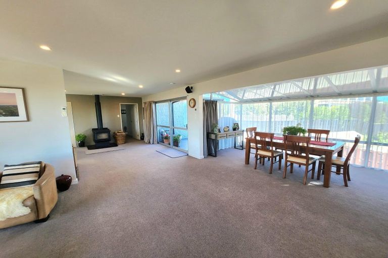 Photo of property in 8 Oakleigh Crescent, Oamaru North, Oamaru, 9400