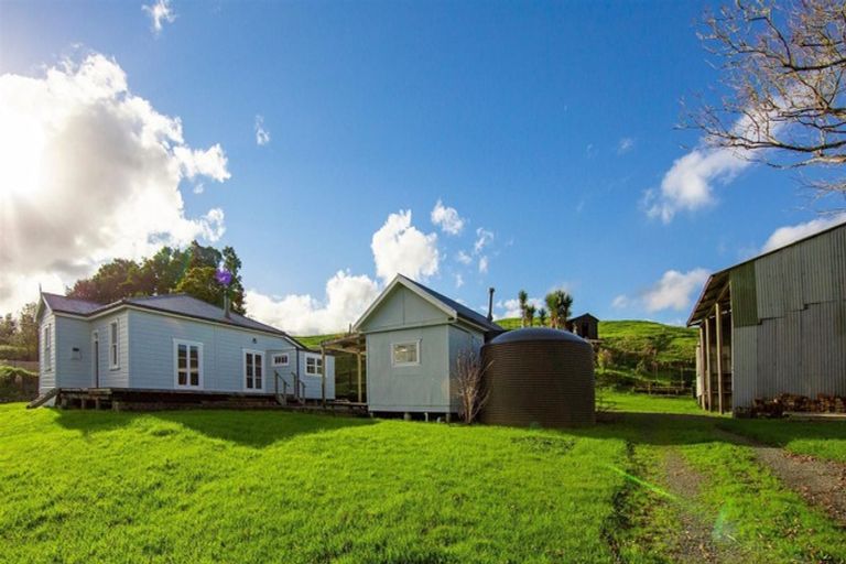 Photo of property in 1063 Waiotira Road, Waiotira, 0193