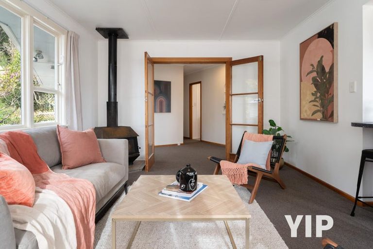 Photo of property in 1 Beazley Avenue, Paparangi, Wellington, 6037