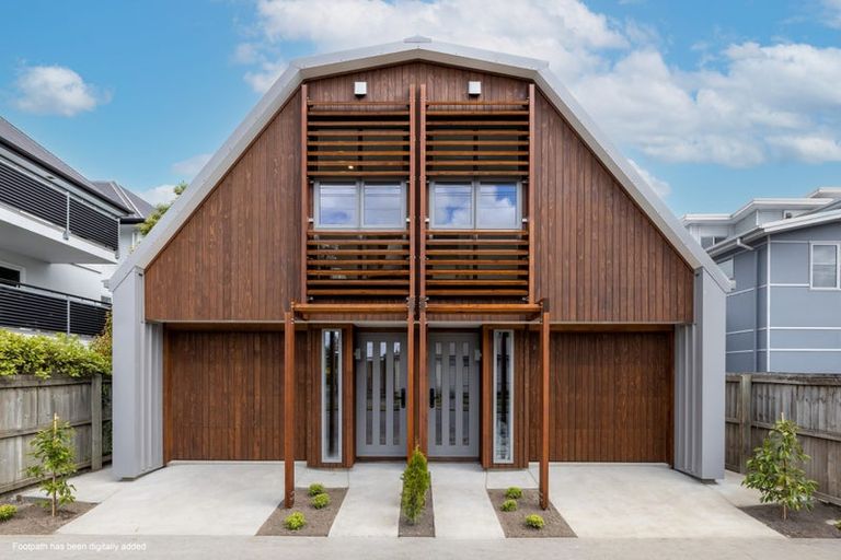 Photo of property in 2/26 Hutcheson Street, Sydenham, Christchurch, 8023