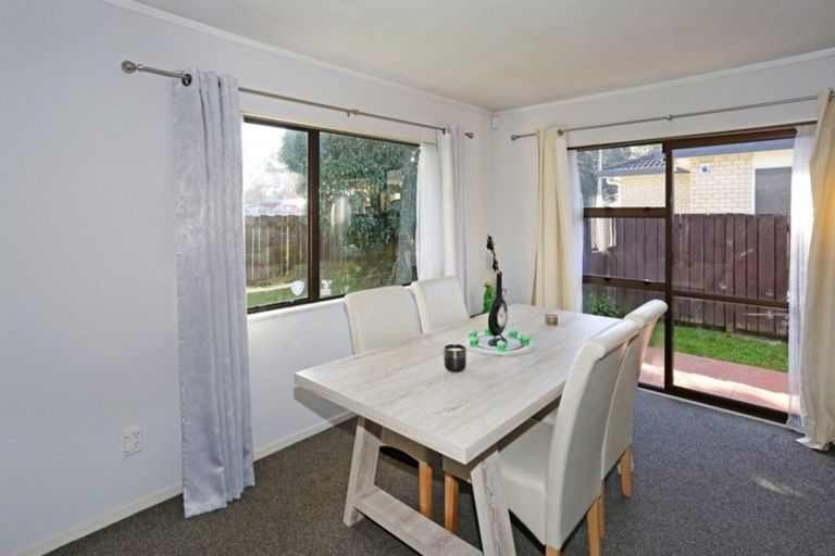 Photo of property in 1/33 Onslow Road, Papakura, 2110