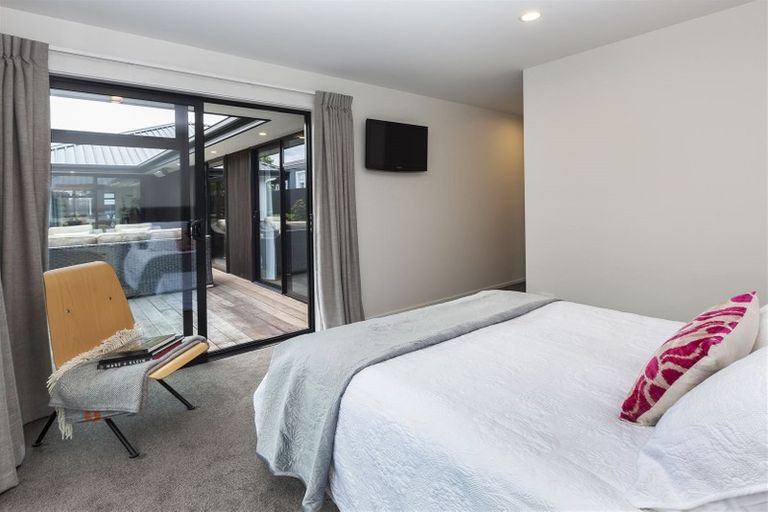 Photo of property in 67 Mays Road, St Albans, Christchurch, 8052