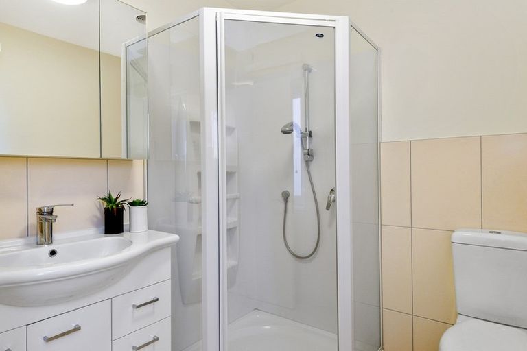 Photo of property in 340 Ilam Road, Bryndwr, Christchurch, 8053