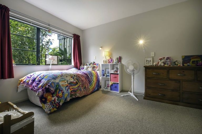 Photo of property in 6a Kokako Place, Taradale, Napier, 4112