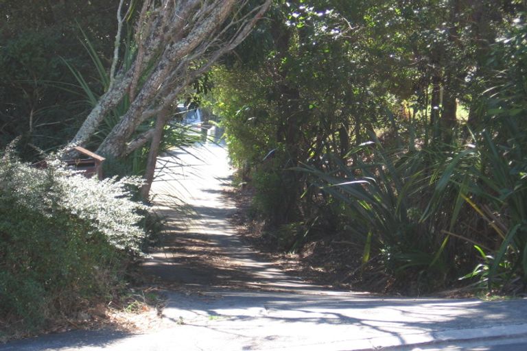 Photo of property in 85a Balmain Road, Birkenhead, Auckland, 0626