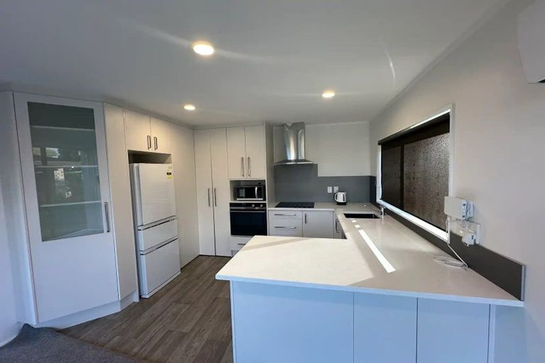 Photo of property in 24/18 Williams Road, Hobsonville, Auckland, 0618