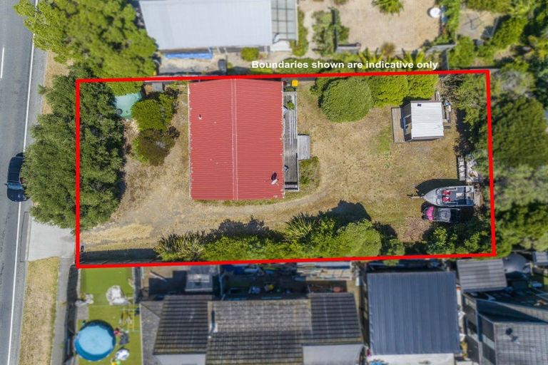 Photo of property in 44 Paetawa Road, Peka Peka, Waikanae, 5391