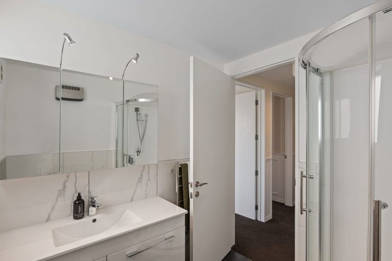 Photo of property in 175a Major Hornbrook Road, Mount Pleasant, Christchurch, 8081