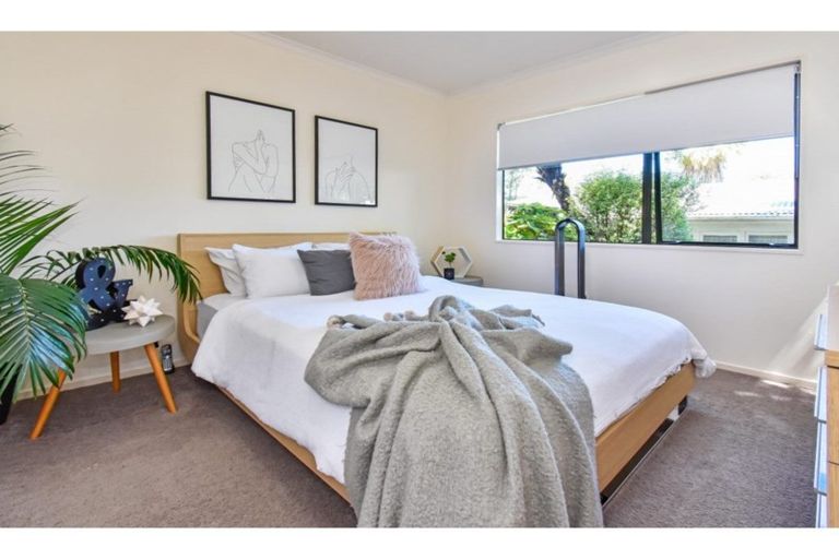 Photo of property in 2/36 Halver Road, Manurewa, Auckland, 2102