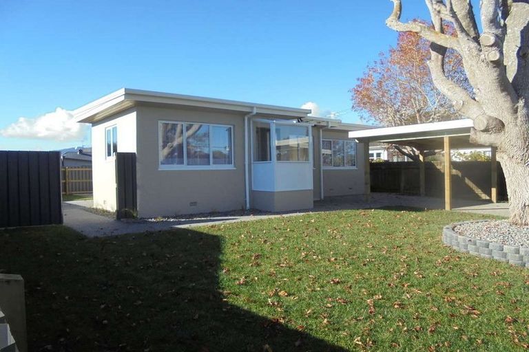 Photo of property in 62 Golders Road, Elderslea, Upper Hutt, 5018