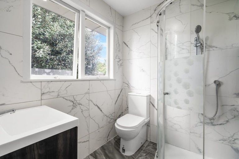 Photo of property in 9 Sacha Place, Glenview, Hamilton, 3206