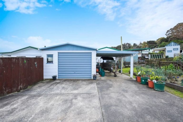 Photo of property in 518 Thames Coast Sh25 Road, Te Puru, Thames, 3575