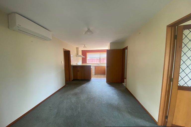 Photo of property in 2/5 Hibiscus Place, Redwood, Christchurch, 8051