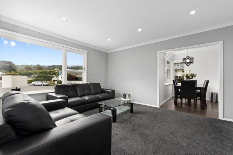 Photo of property in 42 Mountbatten Grove, Clouston Park, Upper Hutt, 5018
