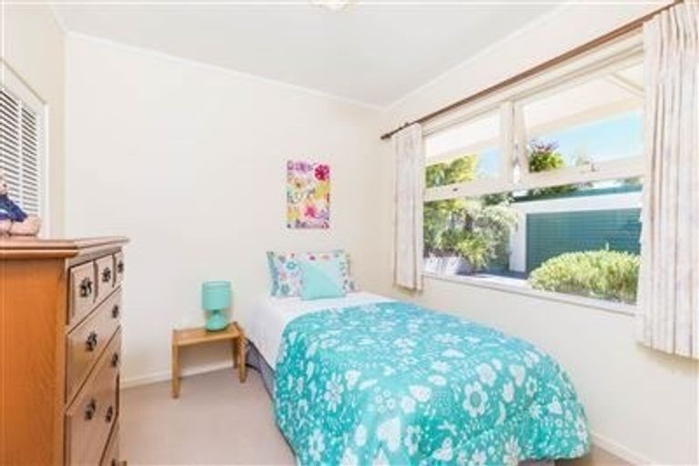 Photo of property in 39 Mountbatten Avenue, Hillcrest, Auckland, 0627