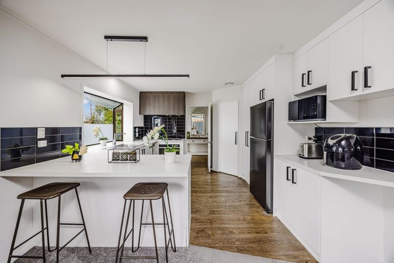 Photo of property in 36 Brylee Drive, Conifer Grove, Takanini, 2112