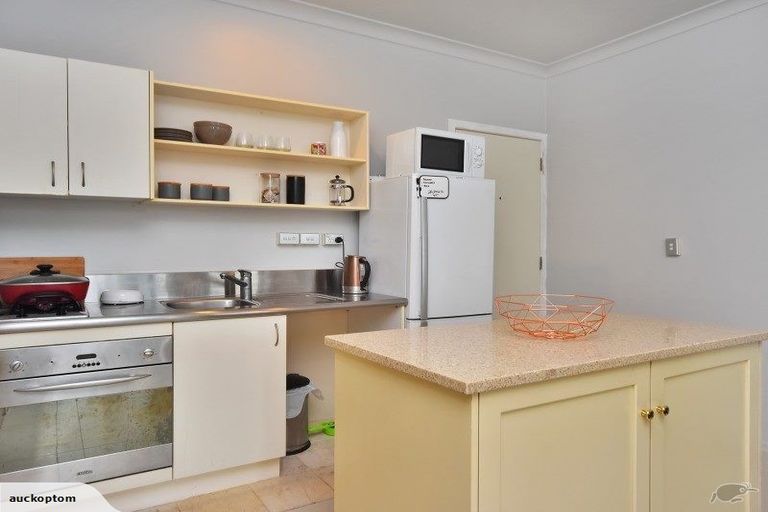 Photo of property in 15 Nelson Street, Howick, Auckland, 2014