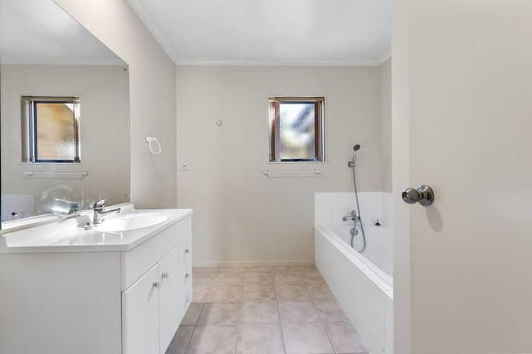 Photo of property in 62 Parewaitai Court, Papamoa Beach, Papamoa, 3118