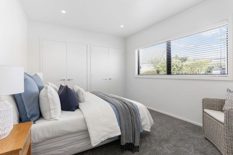 Photo of property in 13 Davita Place, Farm Cove, Auckland, 2012