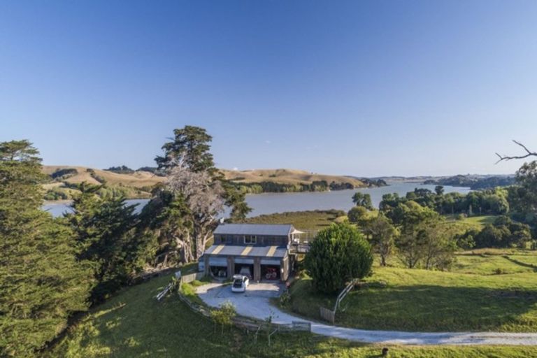 Photo of property in 47 Karepo Lane, Pahi, Paparoa, 0571