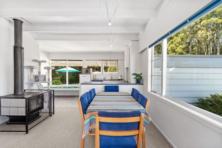 Photo of property in 34 Awanui Crescent, Matakana, Warkworth, 0985