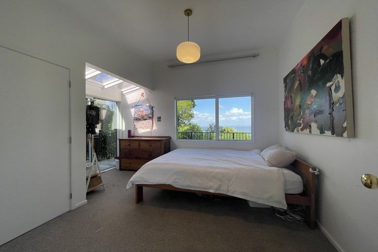 Photo of property in 60 Kauri Point Road, Laingholm, Auckland, 0604