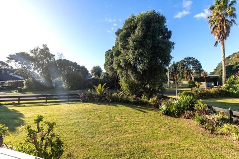 Photo of property in 205 Kenwood Drive, Matarangi, Whitianga, 3592