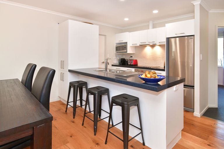 Photo of property in 38 Otanerua Road, Hatfields Beach, Orewa, 0931