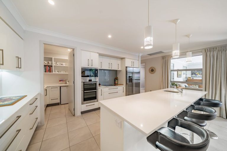 Photo of property in 6 Bateson Way, Heretaunga, Upper Hutt, 5018