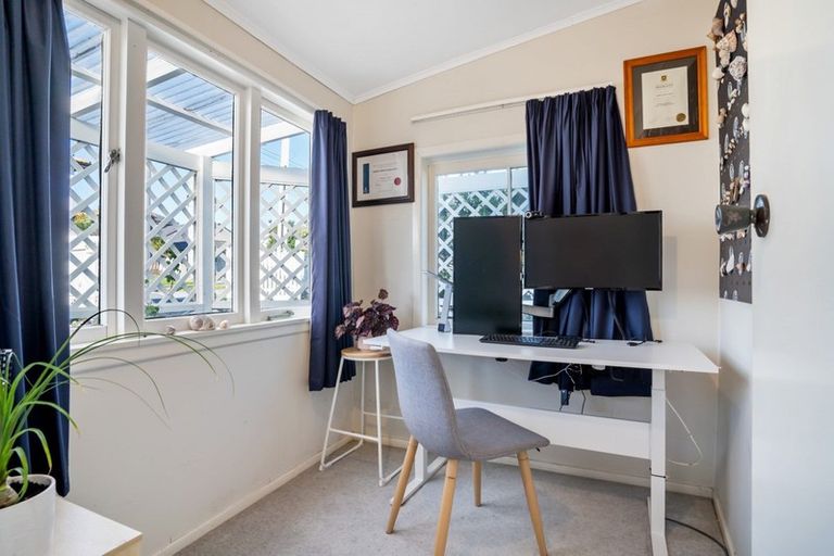 Photo of property in 54 Motiti Road, Papamoa Beach, Papamoa, 3118