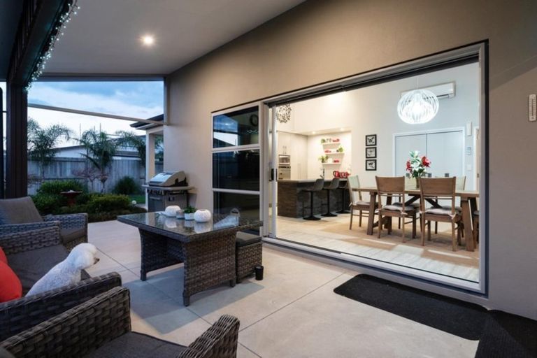 Photo of property in 51 Kohekohe Road, Papamoa Beach, Papamoa, 3118