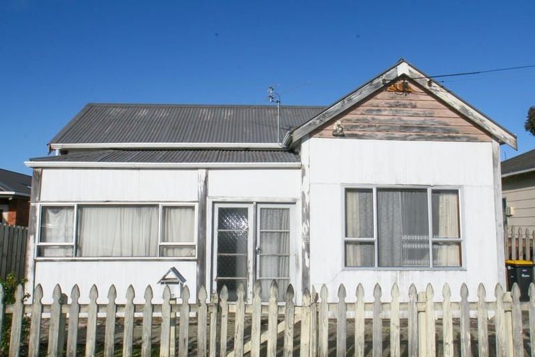 Photo of property in 13 De Carle Street, Saint Kilda, Dunedin, 9012