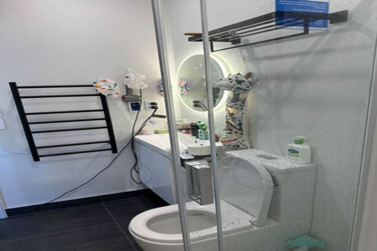 Photo of property in 2/31 Tarawera Road, Johnsonville, Wellington, 6037