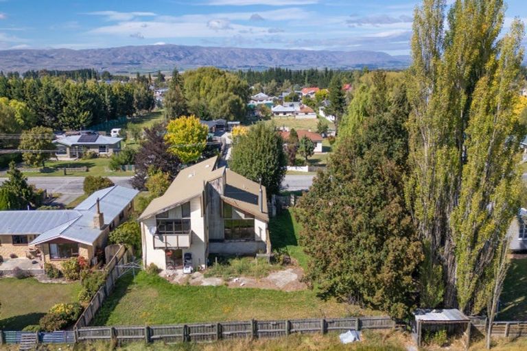 Photo of property in 9 Welles Street, Ranfurly, 9332