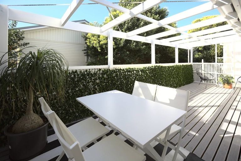 Photo of property in 1/93 Coronation Road, Mangere Bridge, Auckland, 2022