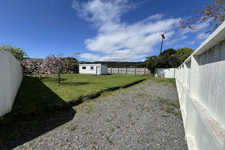 Photo of property in 5a Elizabeth Street, Pukerua Bay, 5026