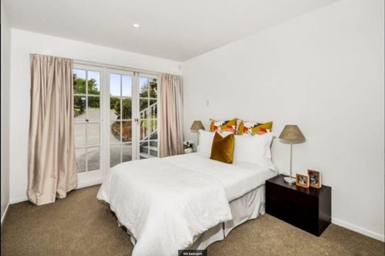 Photo of property in 263 Old North Road, Kumeu, 0892