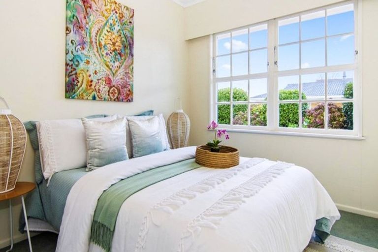 Photo of property in 16 Bernard Street, Chedworth, Hamilton, 3210