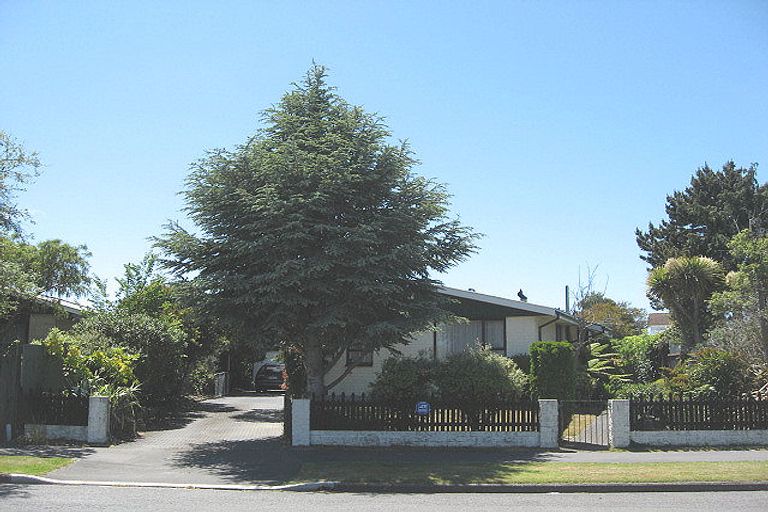 Photo of property in 46 Cottonwood Street, Parklands, Christchurch, 8083