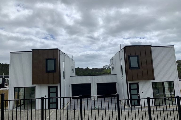 Photo of property in 14 Waihou Crescent, Albany Heights, Auckland, 0632