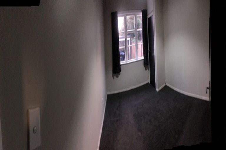 Photo of property in 1/27 Athlone Crescent, Avalon, Lower Hutt, 5011