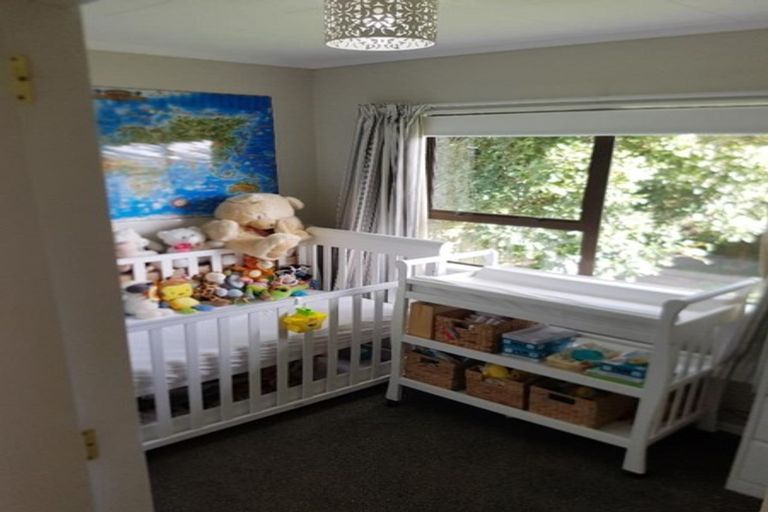 Photo of property in 2/25 Clearview Heights, Ranui, Auckland, 0612