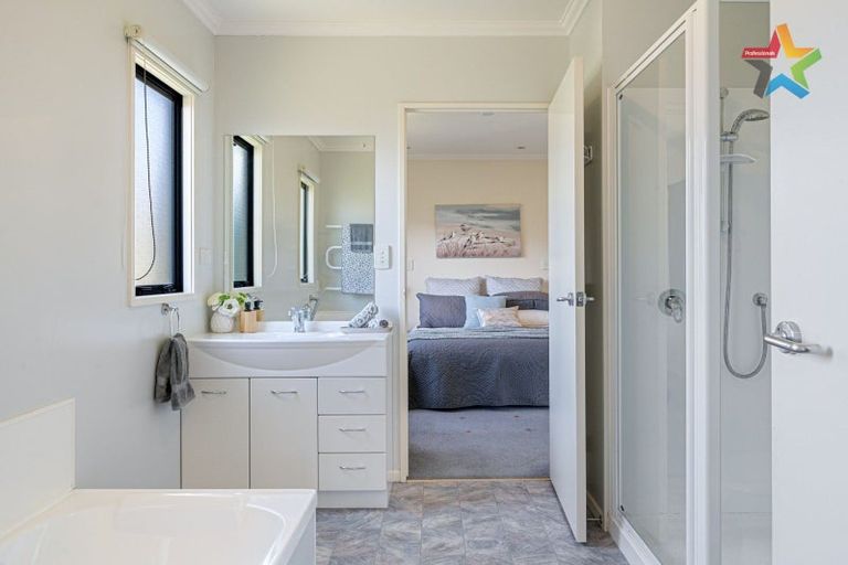 Photo of property in 58a Molesworth Street, Taita, Lower Hutt, 5011