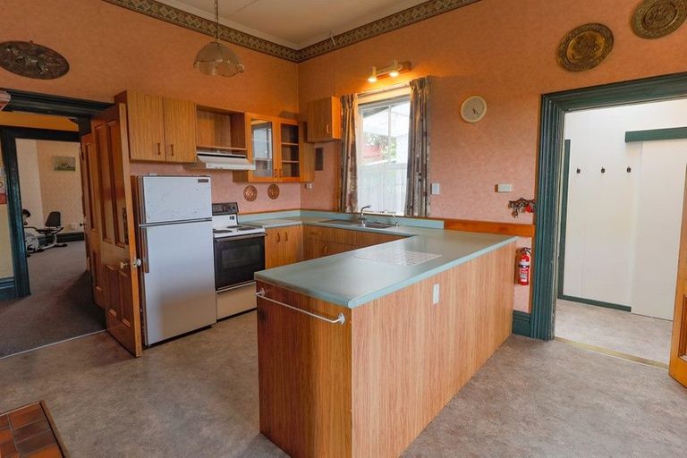 Photo of property in 18 Tomahawk Road, Andersons Bay, Dunedin, 9013